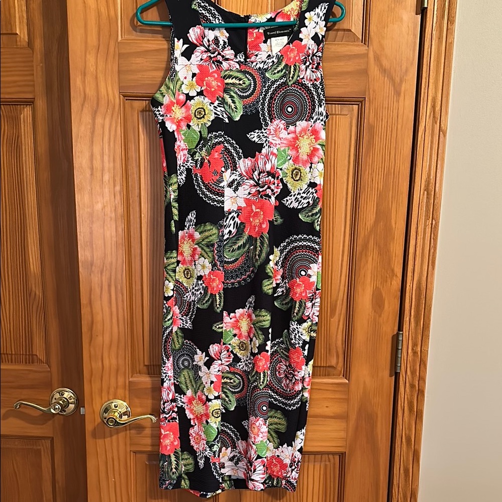 Floral Sleeveless Dress - Black and tropical orange great condition